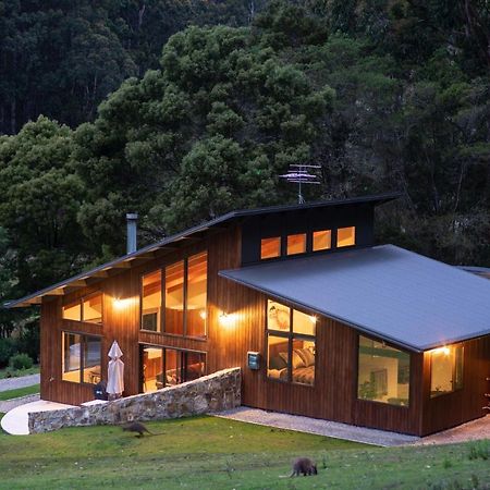 Adventure Bay Retreat Bruny Island Villa Exteriör bild