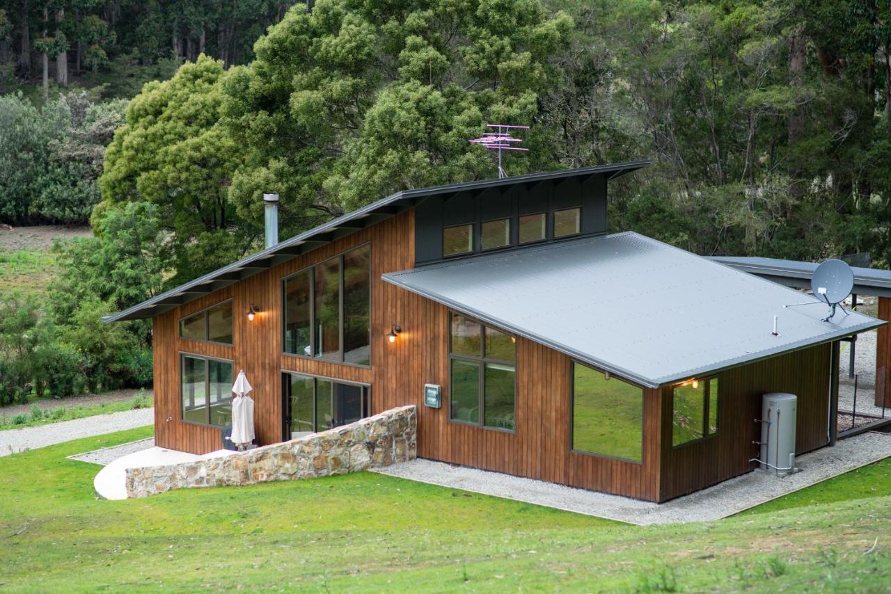 Adventure Bay Retreat Bruny Island Villa Exteriör bild